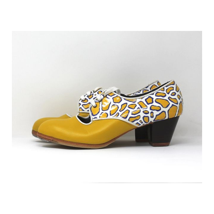 Carmela 39,5 A+PR Leather Plátano Cubano 5 Exposed Back Patent Leather