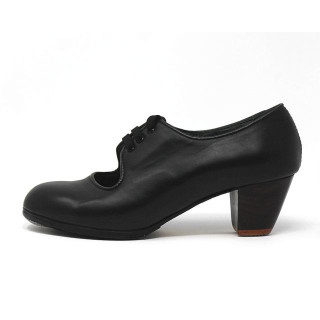Carmen 35 A Leather Black Cubano 5 Exposed